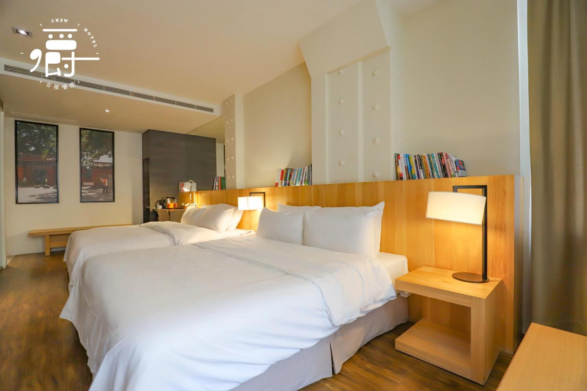 Roots Chew Hotel Tainan Rum bild