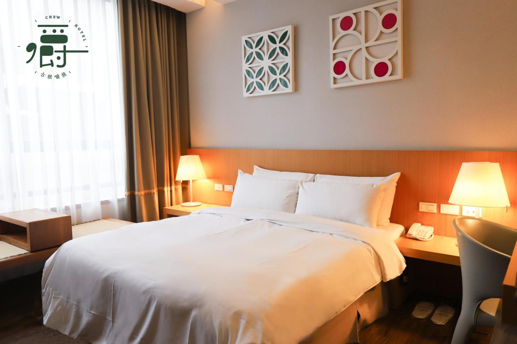 Roots Chew Hotel Tainan Rum bild